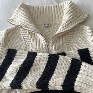 KULE black and white stripe cropped sweater. Excellent condition in 100% cotton.